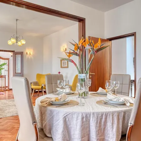 度假居 Casa Do Valentim, A In Madeira 蓬他达维托亚